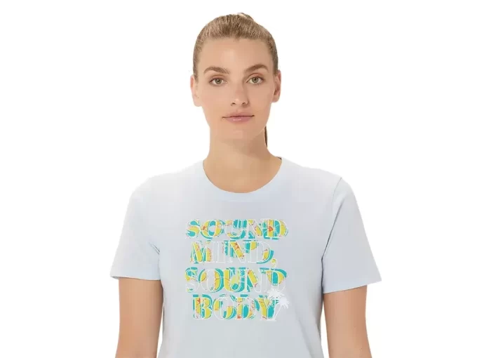 ASICS WOMEN’S HIBISCUS SLOGAN CREW