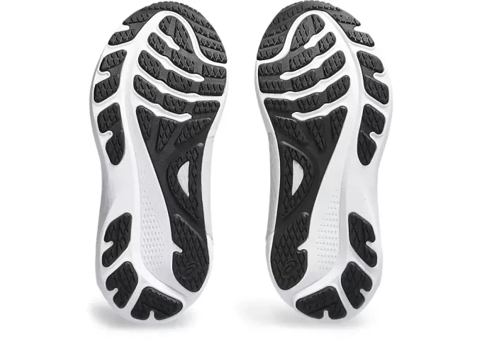 GEL-KAYANO 30 NARROW ROAD TESTED