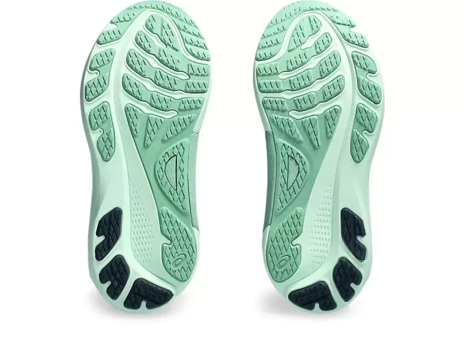 GEL-KAYANO 30 ROAD TESTED