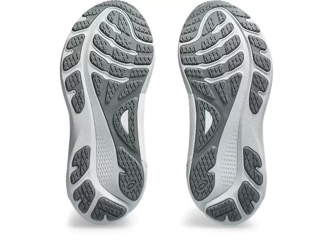 GEL-KAYANO 30 ROAD TESTED