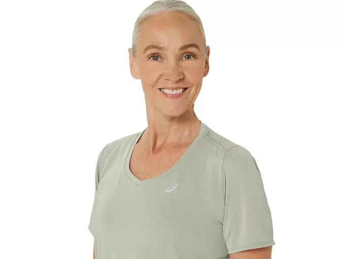 ROAD V-NECK SHORT SLEEVE TOP