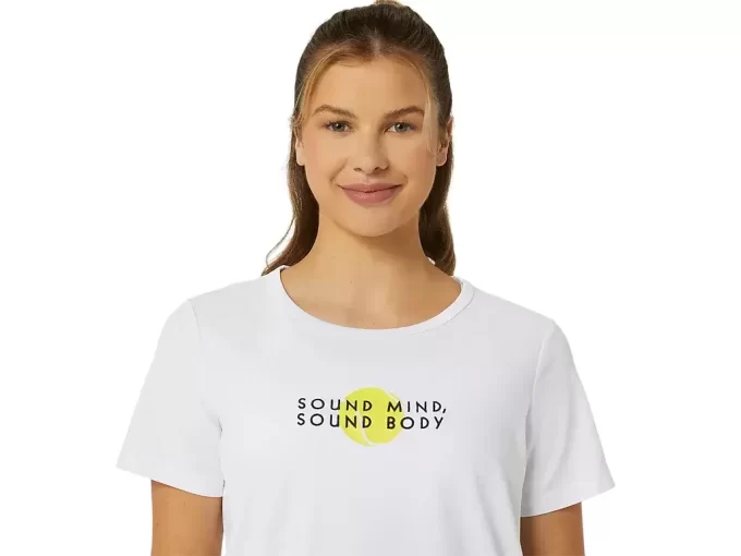 WOMEN’S CLASSIC GRAPHIC TEE