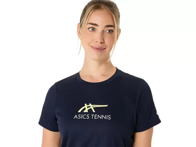 WOMEN’S COURT TENNIS GRAPHIC TEE