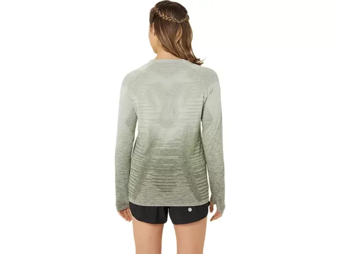 WOMEN’S SEAMLESS LONG SLEEVE TOP