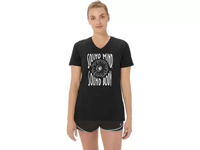 WOMEN’S SUNFLOWER SLOGAN V-NECK