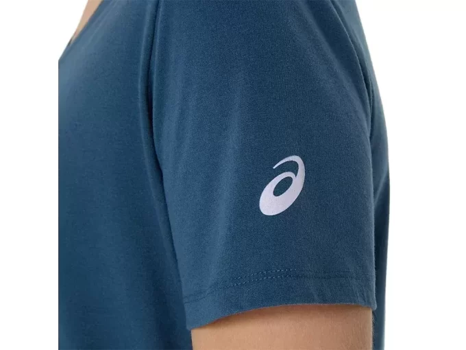 WOMEN’S SUNFLOWER SLOGAN V-NECK WOMEN’S SUNFLOWER SLOGAN V-NECK