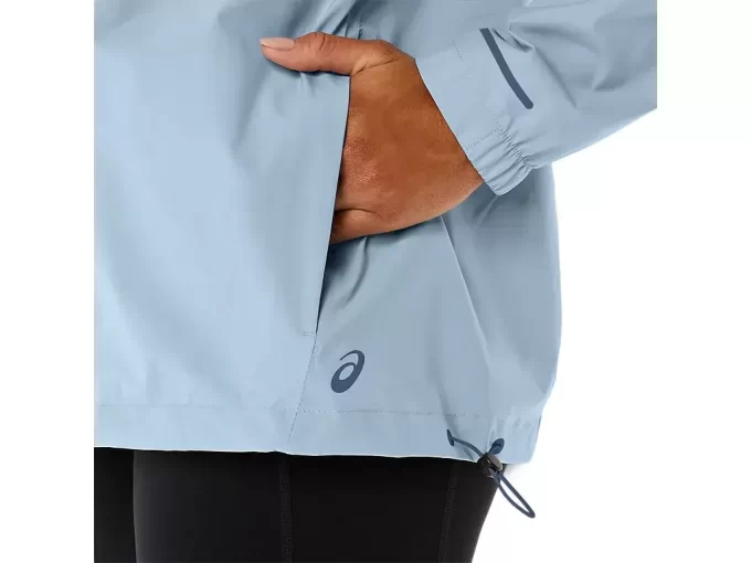 WOMEN’S WATERPROOF JACKET